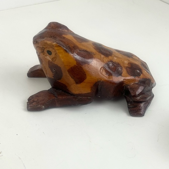 Hand Carved Wooden Frog - Picture 14 of 16